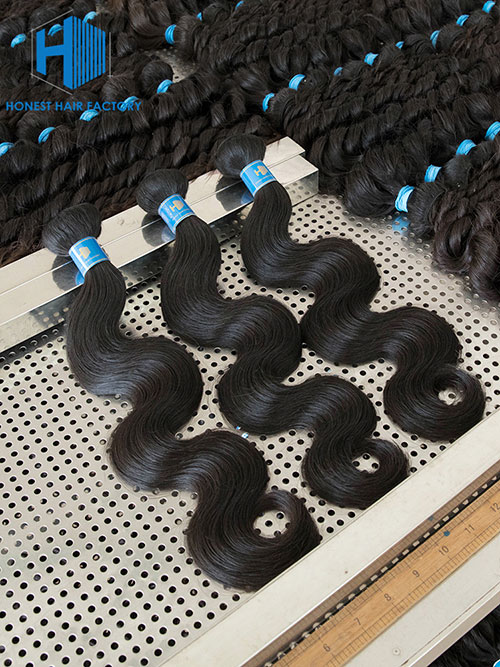 Wholesale 8-50 Inch Body Wave Premium Brazilian Hair #1B Natural Black