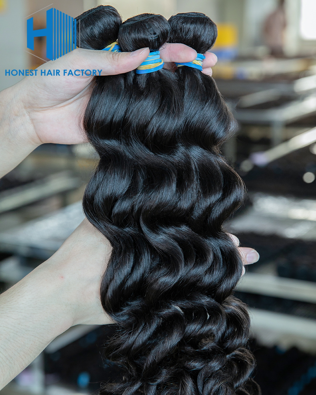 Wholesale Blue Band XR Brazilian Virgin Hair Loose Wave 1B# 24Inch