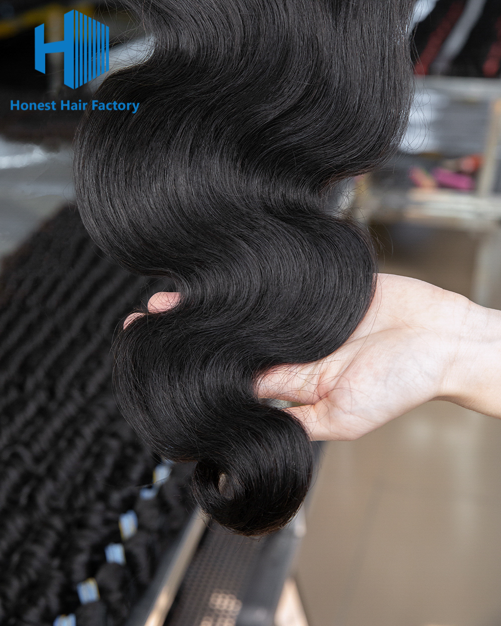 Wholesale R1 12-20Inch Body wave Pre-plucked 5*5 HD Lace Closure