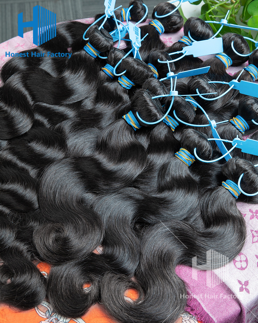 Wholesale 15 Bundles Blue Band Raw Hair 12"-30" Body Wave