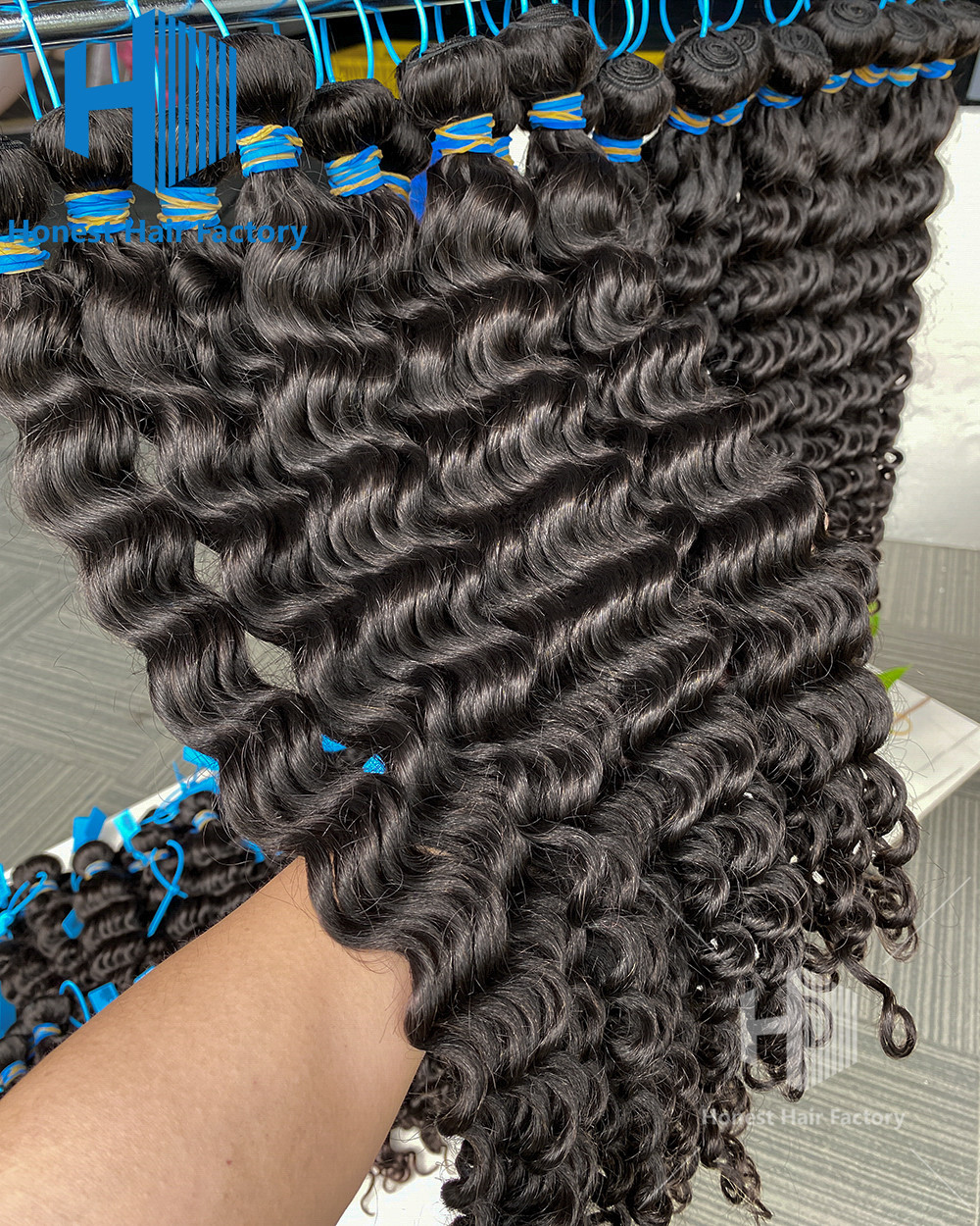 Wholesale 50 Bundles Blue Band Raw Hair 12"-30" Deep Wave