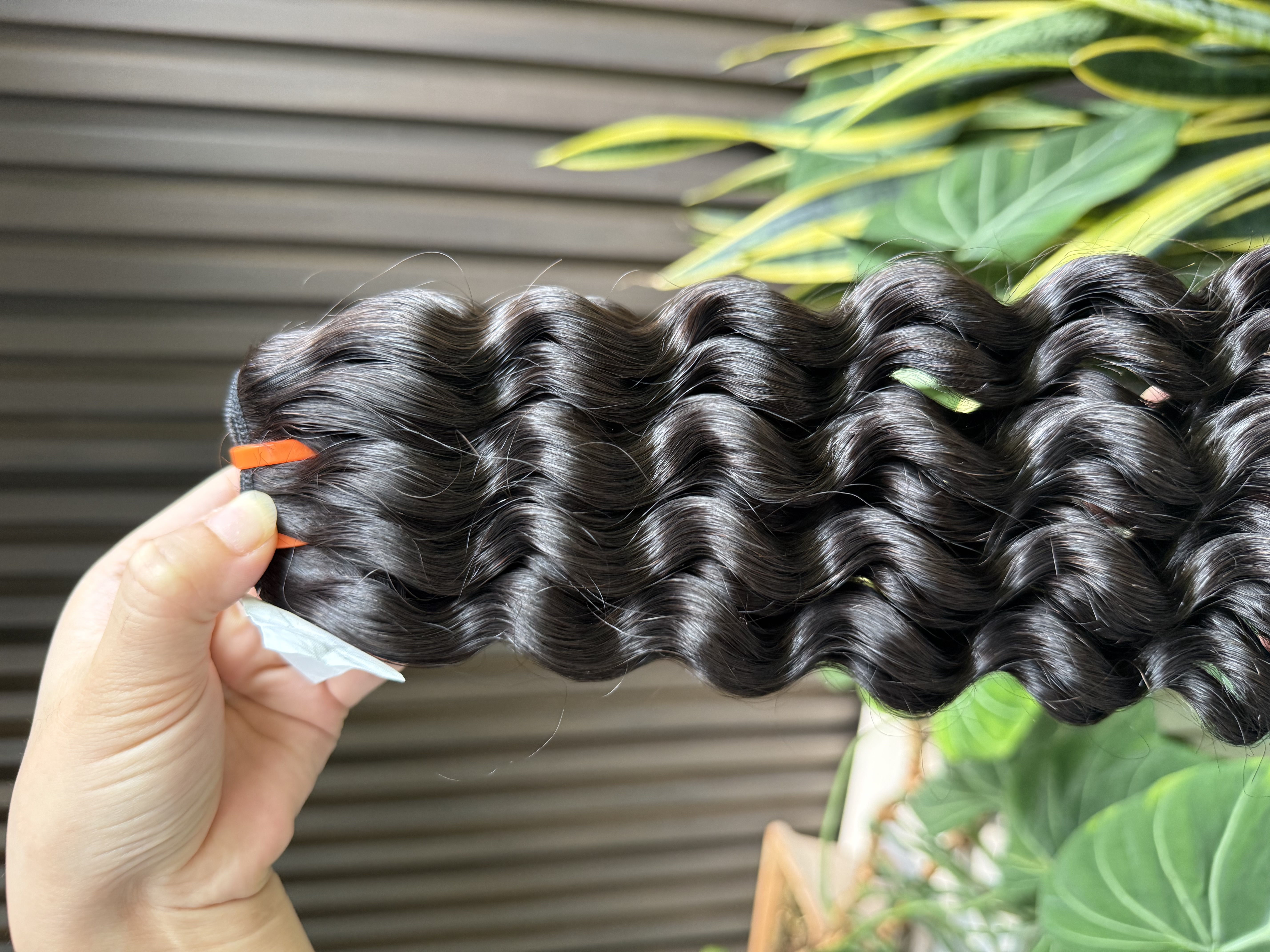 Luxurious Thai Raw Hair-Deep Wave