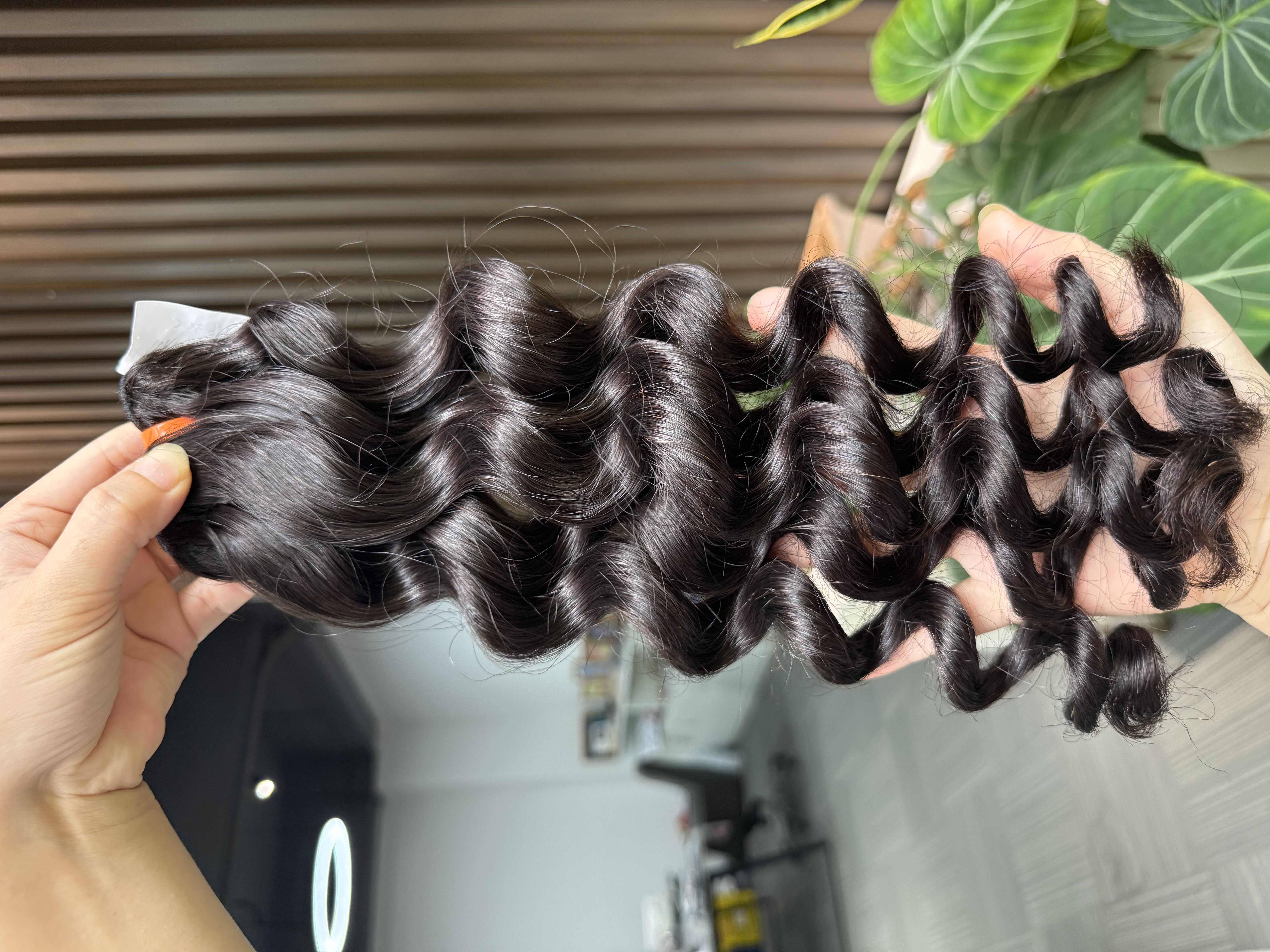Luxurious Thai Raw Hair-Loose Wave