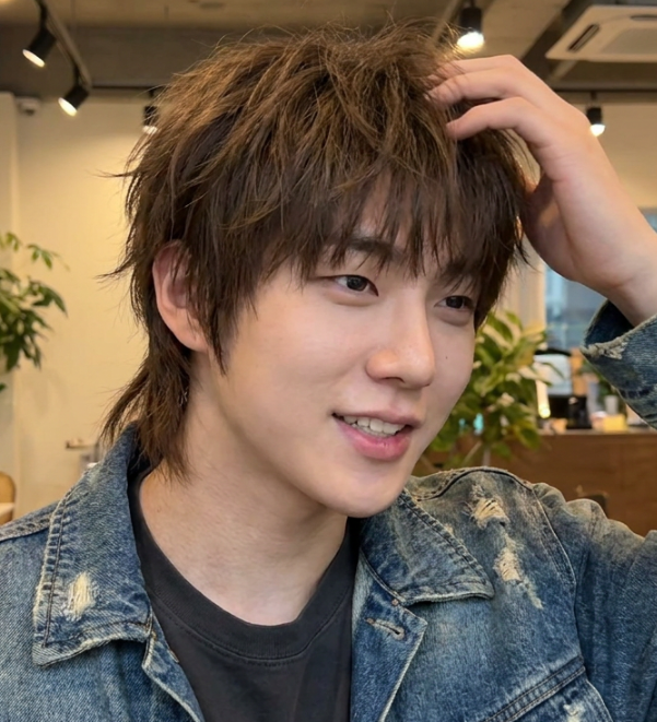 Hybrid Wolf Cut.png Hybrid Wolf Cut.png